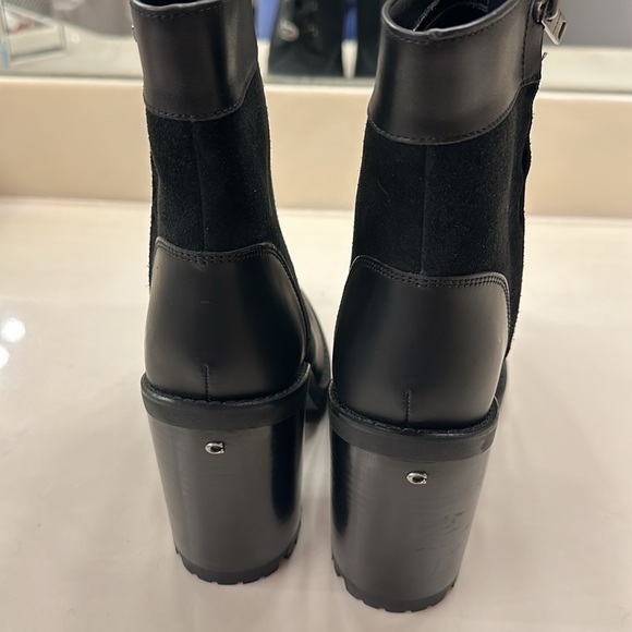 Coach Ankle boots, black suede with black trim size 8 - Picture 2 of 7